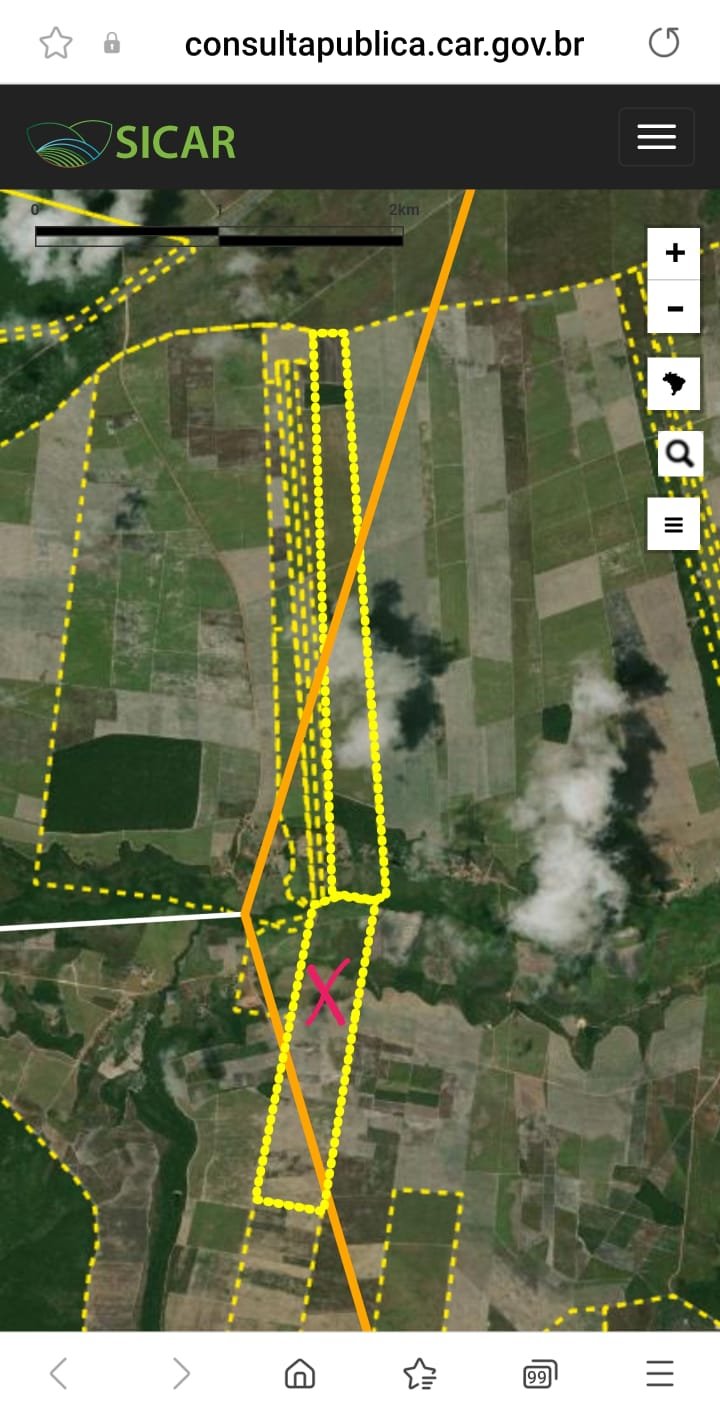 ÁREA  URBANA COM 83 HECTARES